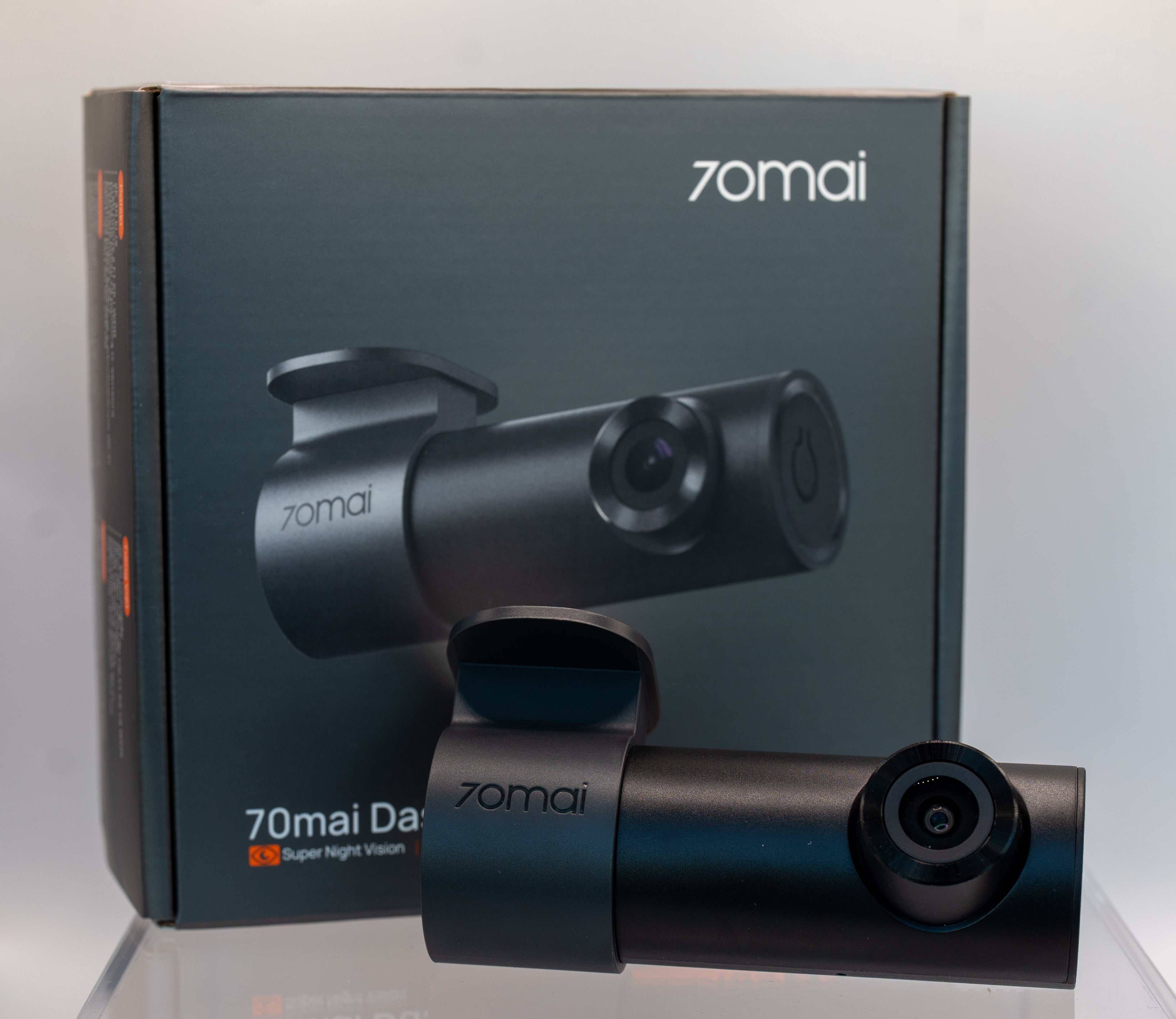 Dashcam ou caméra de recul : quelles différences et laquelle choisir pour votre voiture ?