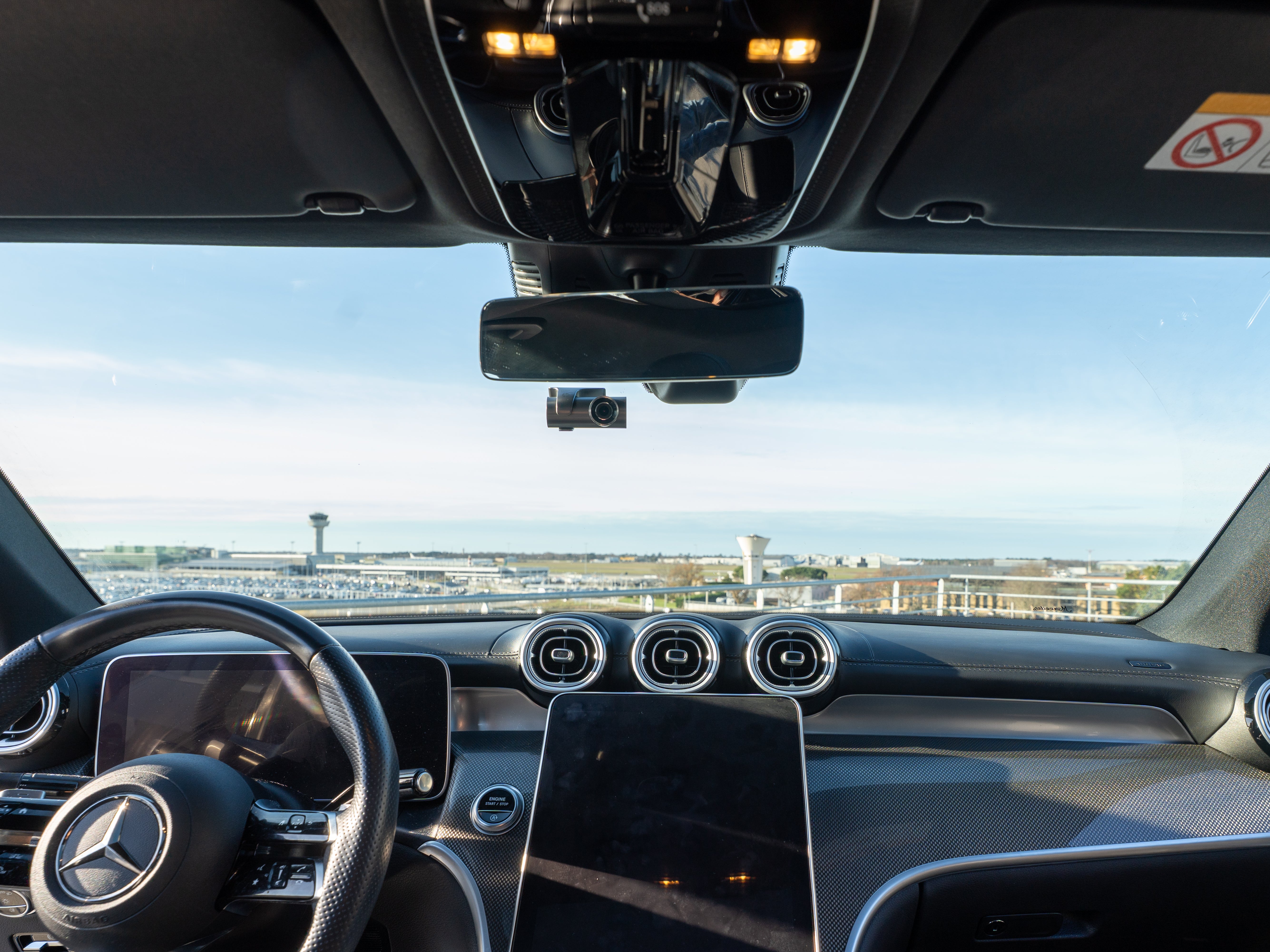Les 7 erreurs à éviter lors de l'installation d'une dashcam dans votre voiture