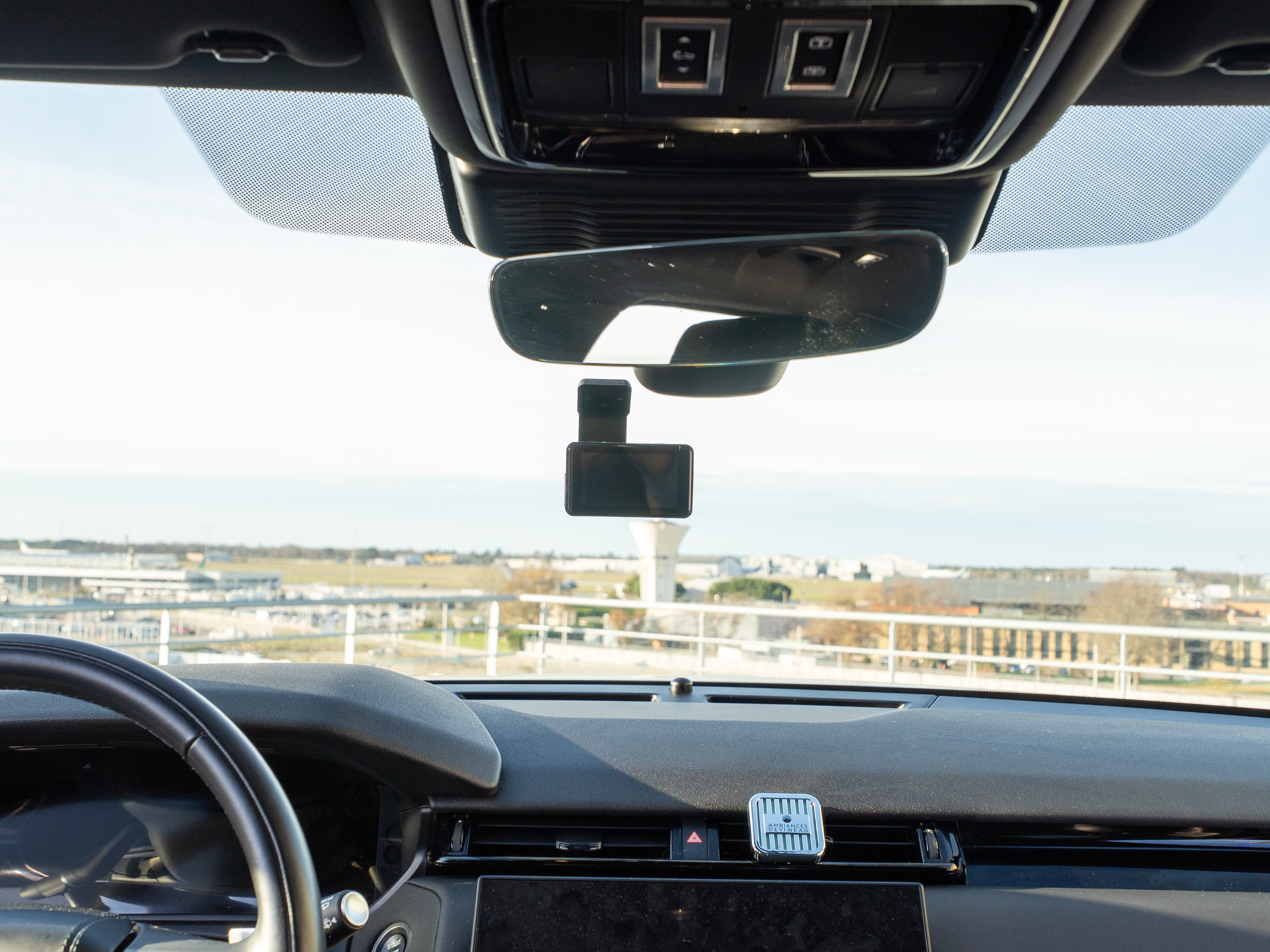 Où installer sa dashcam pour obtenir les meilleures images ? Le guide complet